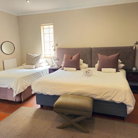 Brooklyn Manor Hotel Pretoria-Noord Buitenkant foto
