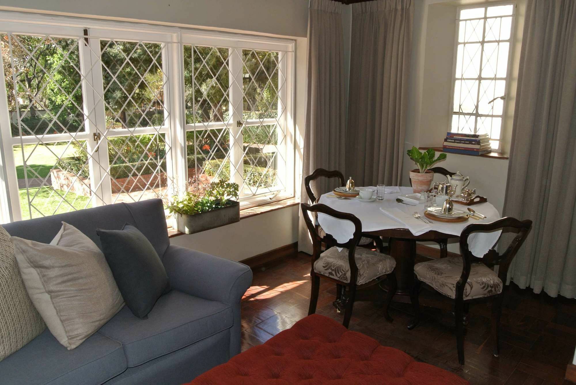 Brooklyn Manor Hotel Pretoria-Noord Buitenkant foto