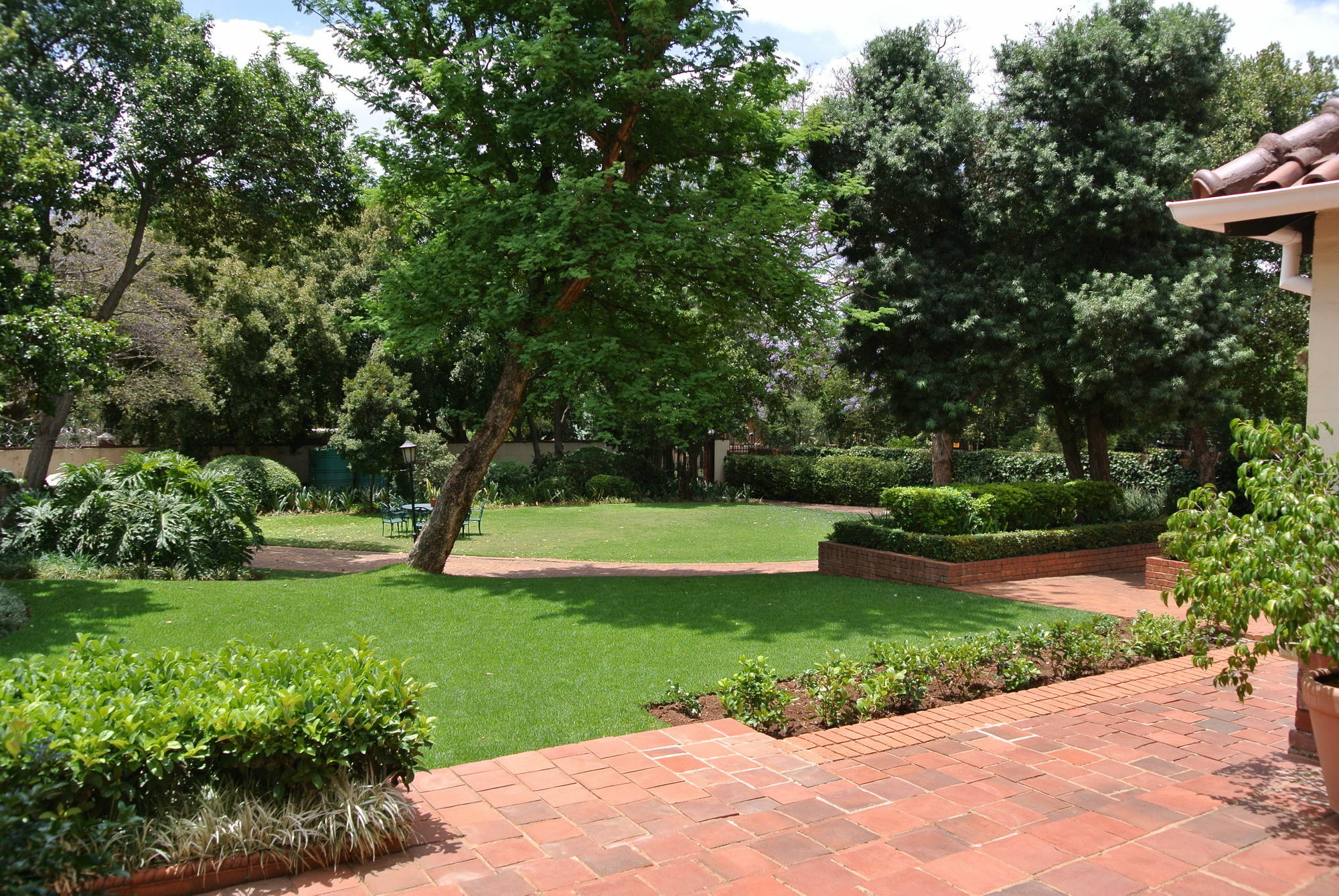 Brooklyn Manor Hotel Pretoria-Noord Buitenkant foto